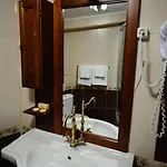 Hotel Royal 3*