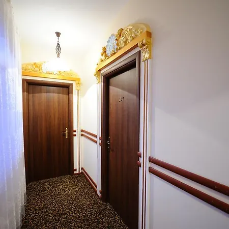 Hotel Royal