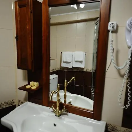 酒店 克拉约瓦皇家酒店 3*