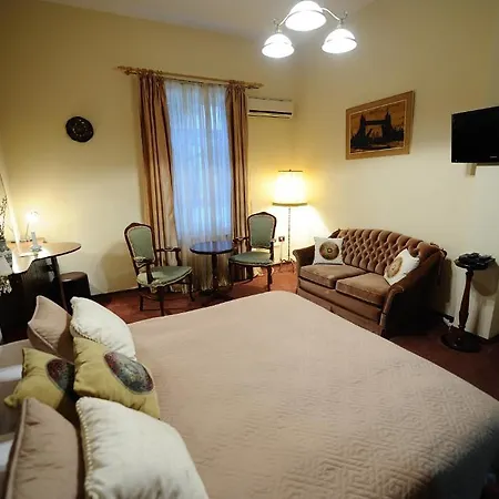 克拉约瓦皇家酒店 3* 克拉奥华