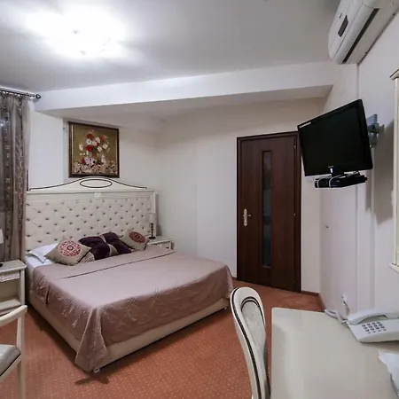 酒店 克拉约瓦皇家酒店 3*