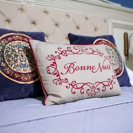Royal Hotel 3*