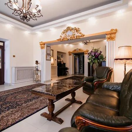 فندق Royal