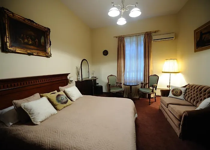 Royal Hotel 3*